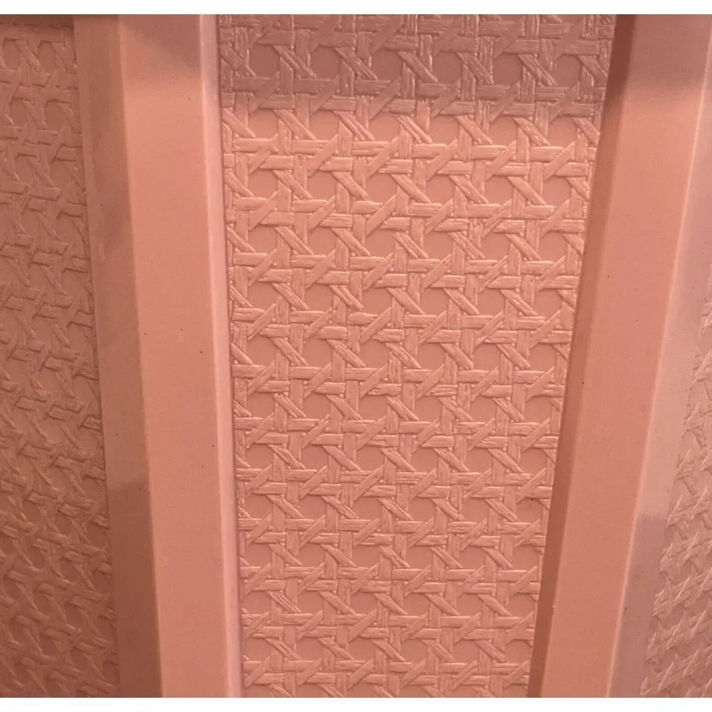 Vintage Rubbermaid Pink‎ Octagon Scalloped Wicker Design Bathroom  Trash Can USA